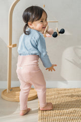 Avauma baby leggings in Mauve Pink, stylish and comfortable high-waist ribbed pants for infants Avauma baby leggings in Mauve Pink, stylish and comfortable high-waist ribbed pants for infants