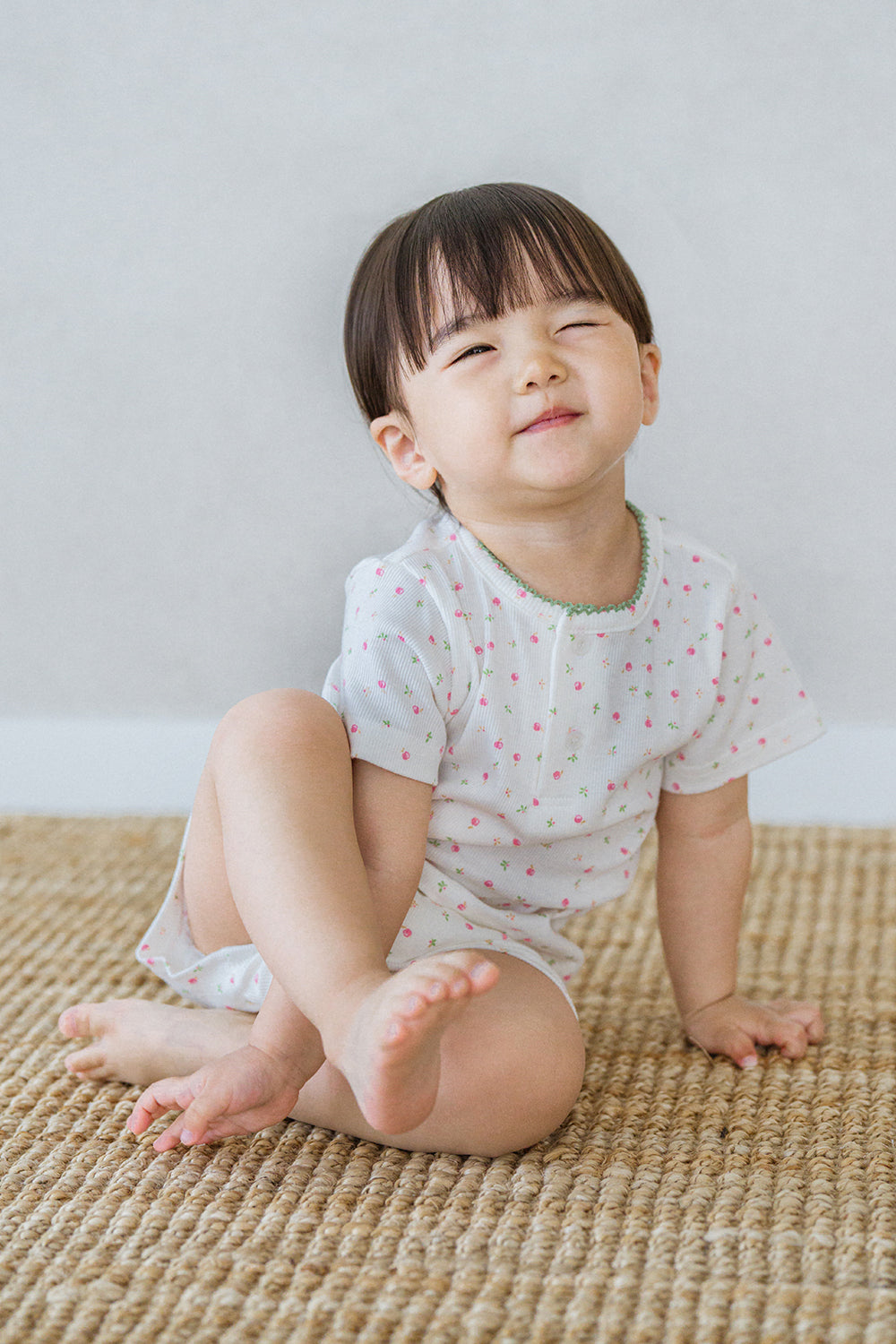 AVAUMA toddler girl smiling in floral summer pajama set – sugar berry AVAUMA toddler girl smiling in floral summer pajama set – sugar berry