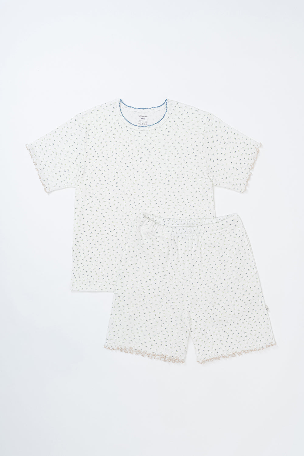 AVAUMA mommy pajama set – vanilla herb floral short sleeve top and shorts AVAUMA mommy pajama set – vanilla herb floral short sleeve top and shorts