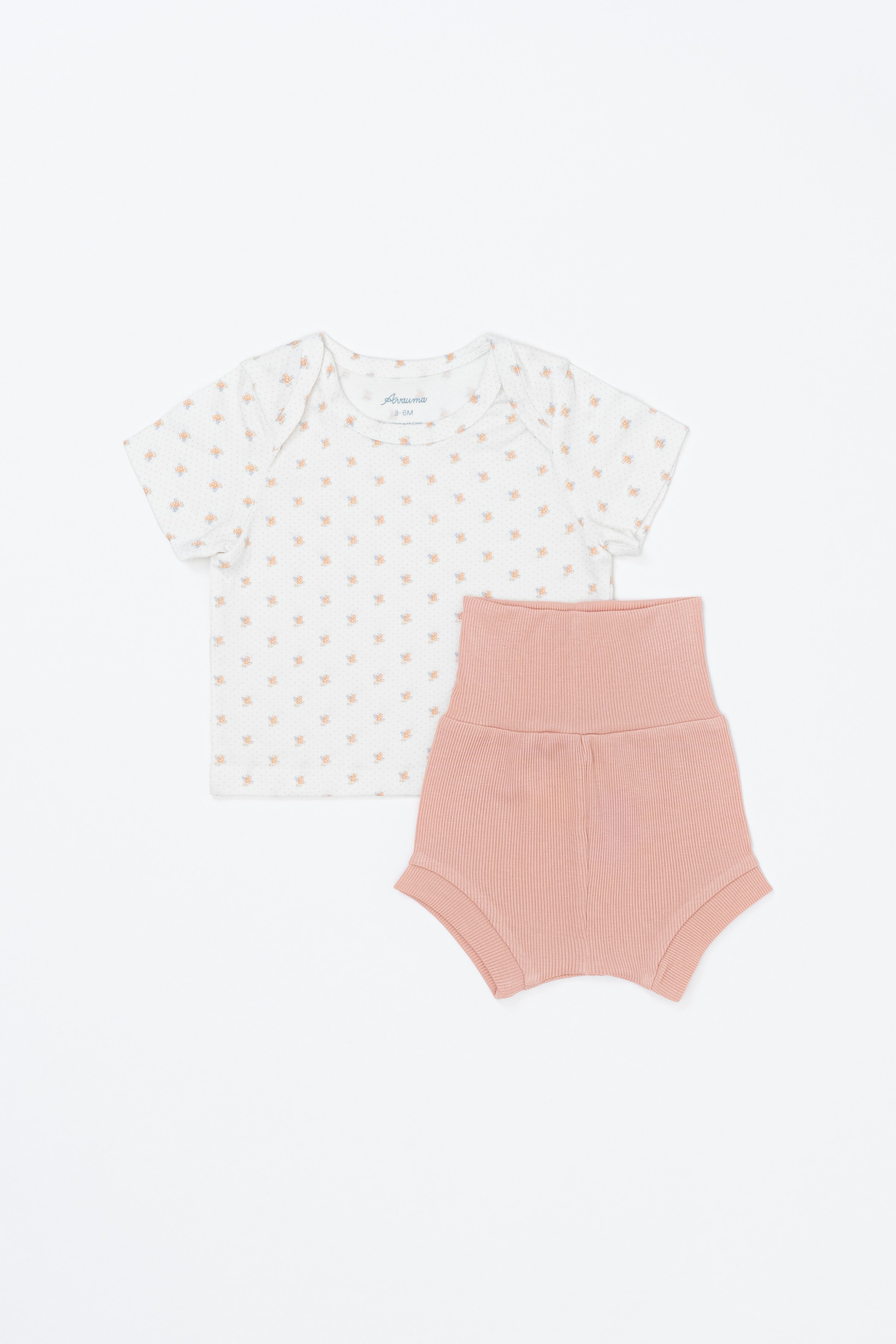 Avauma Baby Hug Setup in Peach Blossom. Gentle pink infant top and bottom outfit on a white background, ideal for baby girls. Avauma Baby Hug Setup in Peach Blossom. Gentle pink infant top and bottom outfit on a white background, ideal for baby girls.
