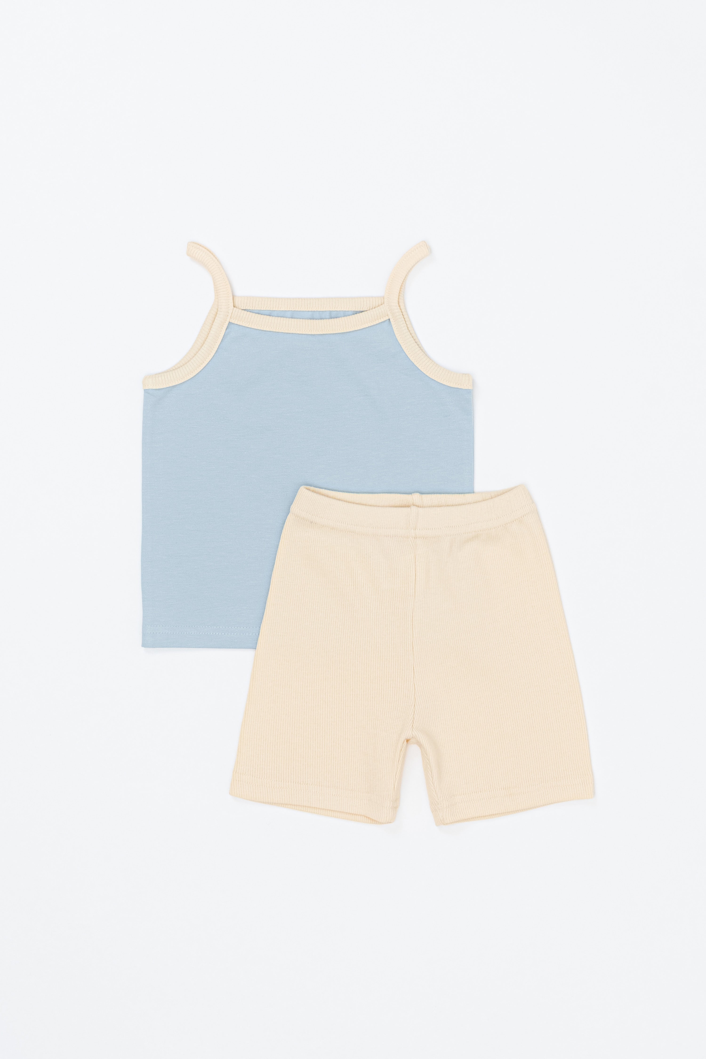 Avauma sleeveless top and shorts set in pale lime color displayed flatly
 Avauma sleeveless top and shorts set in pale lime color displayed flatly
