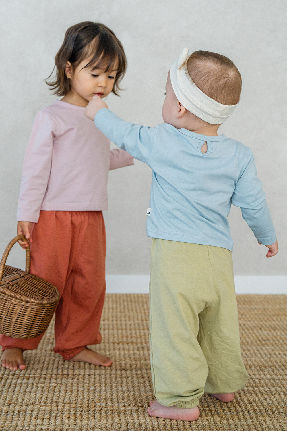 Toddlers in Avauma jogger sets – Cloud Blue and Rosy Cocoa outfits for playful moments
 Toddlers in Avauma jogger sets – Cloud Blue and Rosy Cocoa outfits for playful moments