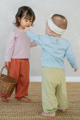 Toddlers in Avauma jogger sets – Cloud Blue and Rosy Cocoa outfits for playful moments
 Toddlers in Avauma jogger sets – Cloud Blue and Rosy Cocoa outfits for playful moments