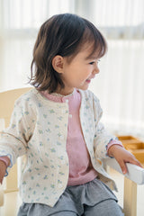 Layered baby outfit featuring Avauma Lovely Breeze Henley Shirt – Perfect for mix-and-match styling
Layered baby outfit featuring Avauma Lovely Breeze Henley Shirt – Perfect for mix-and-match styling