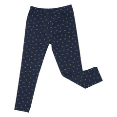 AVAUMA Rose Long Pajama Navy Flower Pattern Perfect for all-day comfort, they're great for a relaxing day at home or any leisure activity. A reliable choice for parents seeking long-lasting sleepwear.