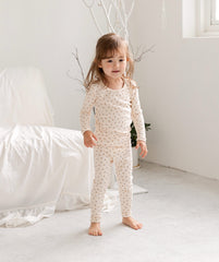 AVAUMA Rose Long Pajama Ivory Flower Pattern Perfect for all-day comfort, they're great for a relaxing day at home or any leisure activity. A reliable choice for parents seeking long-lasting sleepwear.