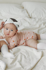 Avauma baby bodysuit close up short sleeve pink carrot print soft breathable baby clothing