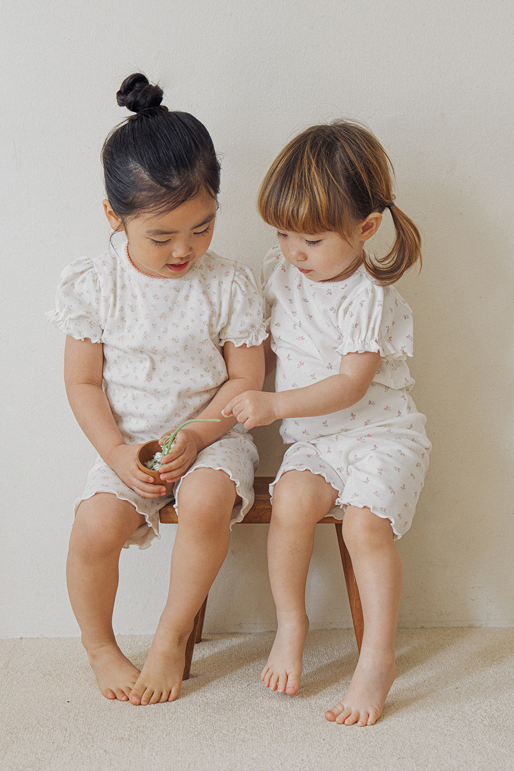 Avauma kids matching floral pajama set soft lavender sisters outfit
