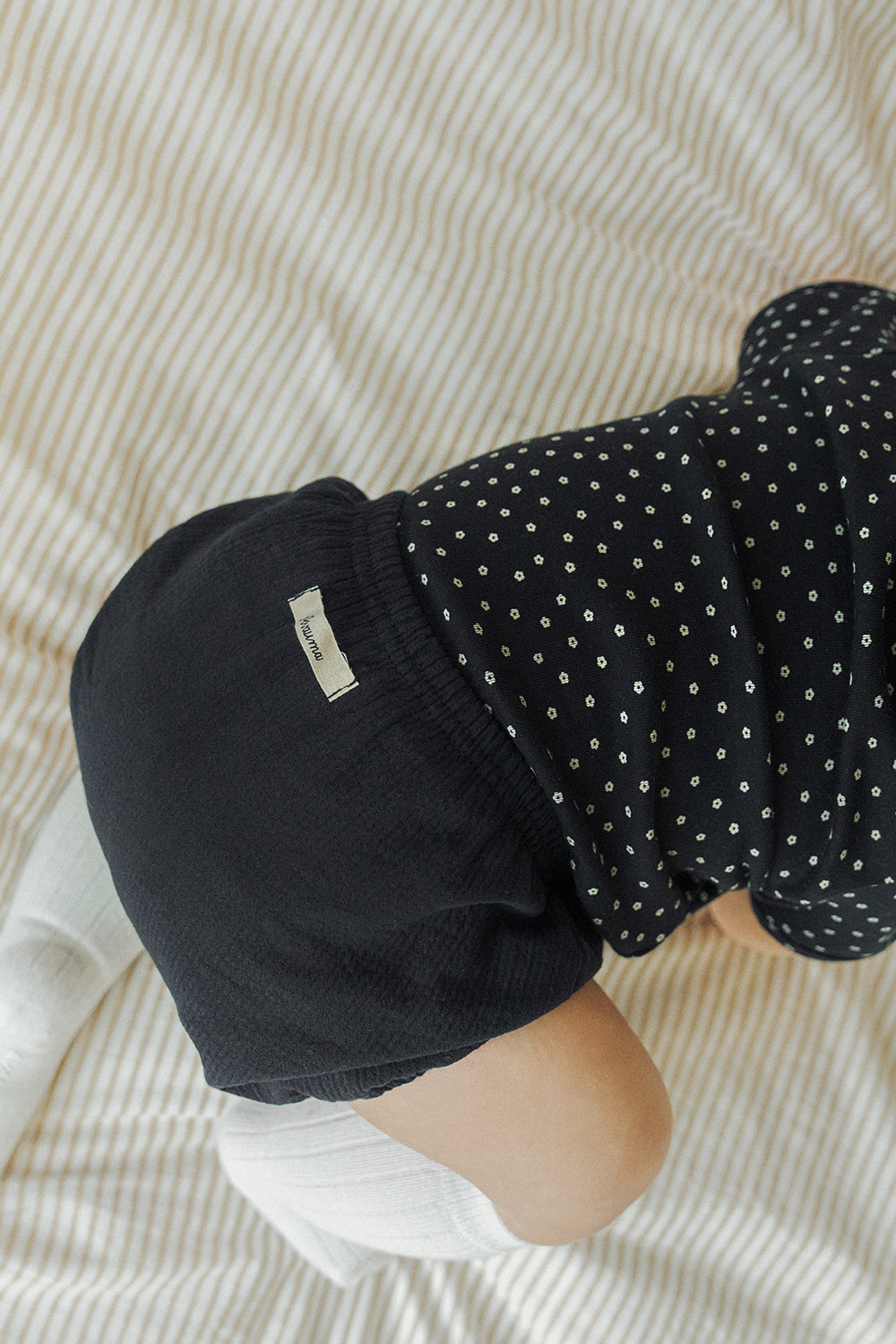 Avauma baby bloomer charcoal black soft cotton baby shorts elastic waist detail